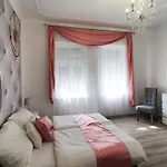 Napsugár Apartamento *