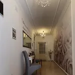 Apartamento Napsugár *